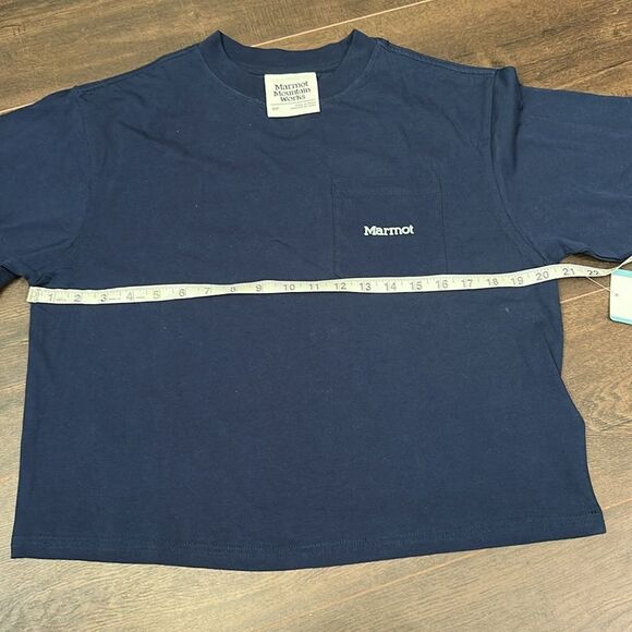 NWT Women’s Marmot Boxy Tee - Navy Blue Size Small - Picture 4 of 7